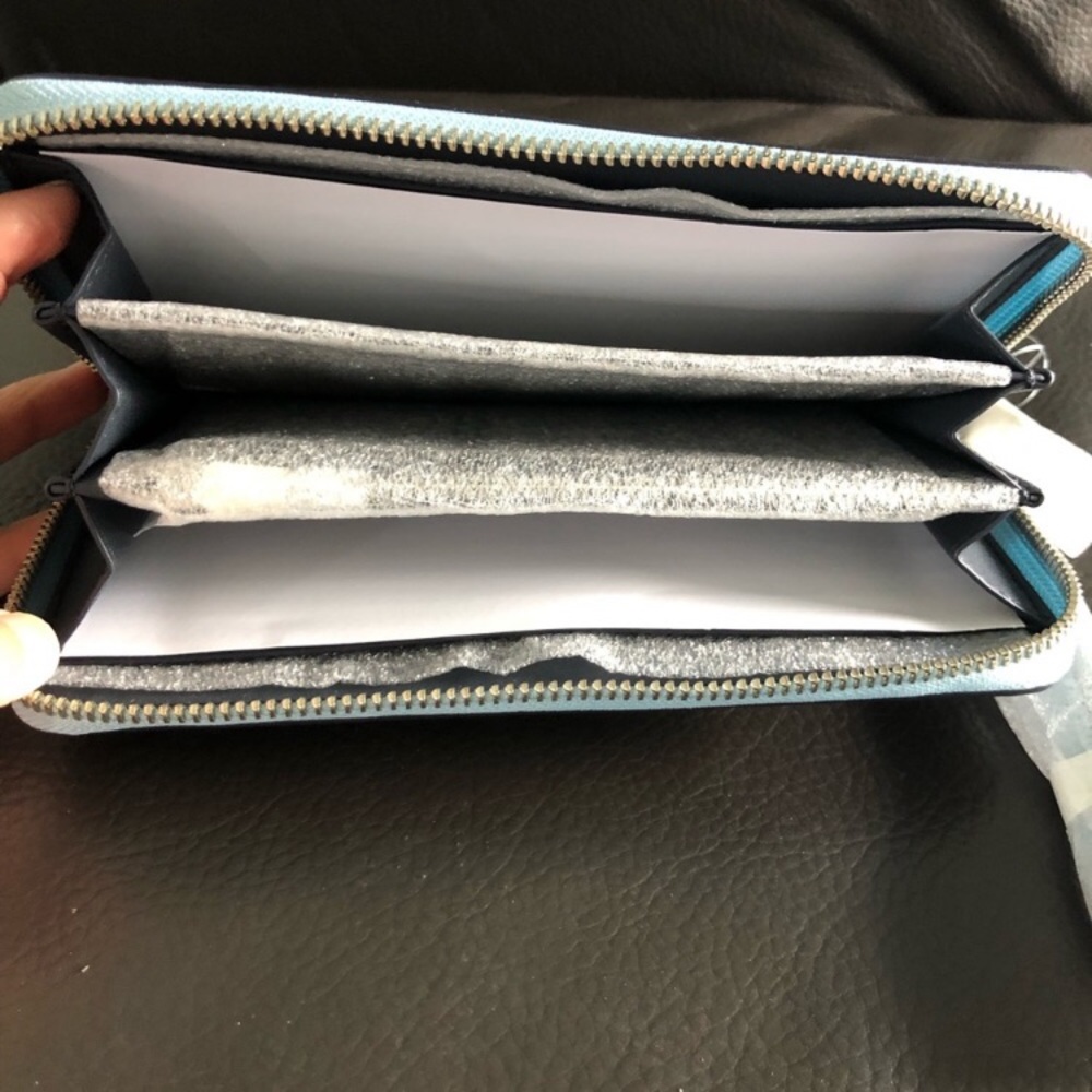 Coach Long Zip Around Wallet - Picture 4 of 4
